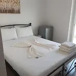 Paradise View 3*