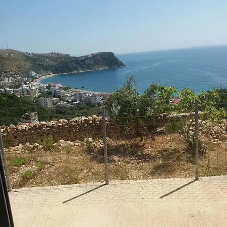 Paradise View 3* Himarë