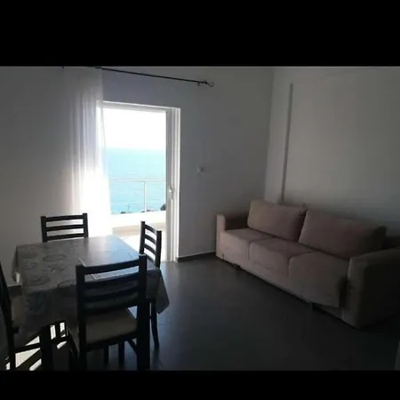 Hotel Paradise View Himarë