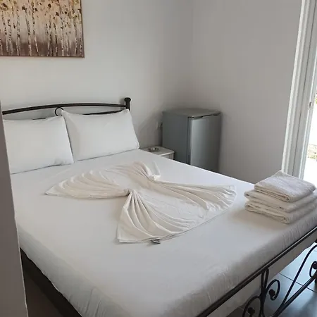 Paradise View 3*