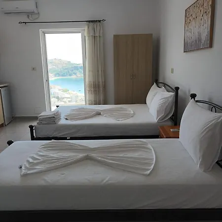 Paradise View 3* Himare