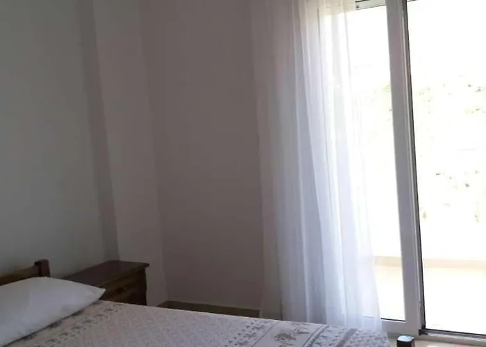 Hotel Paradise View 3*