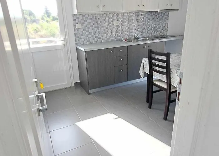 ホテル Paradise View ヒマラ