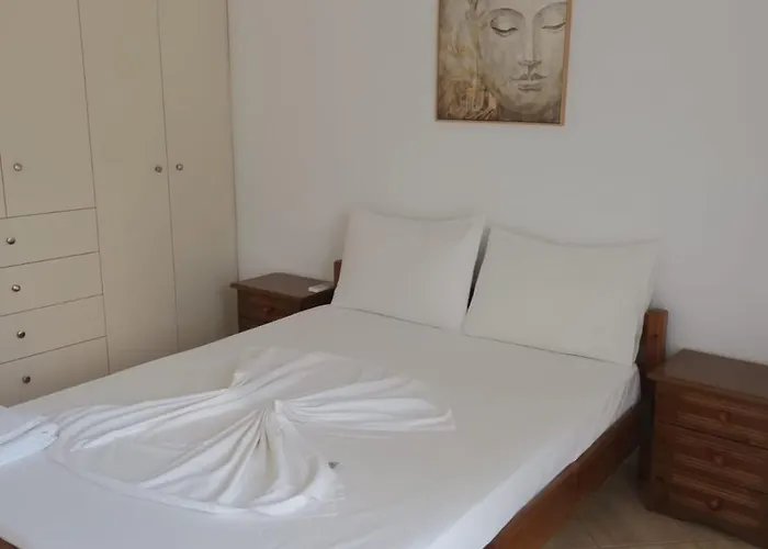 Hotel Paradise View 3*