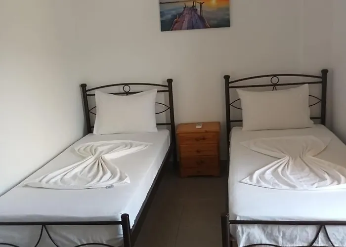 ホテル Paradise View ヒマラ